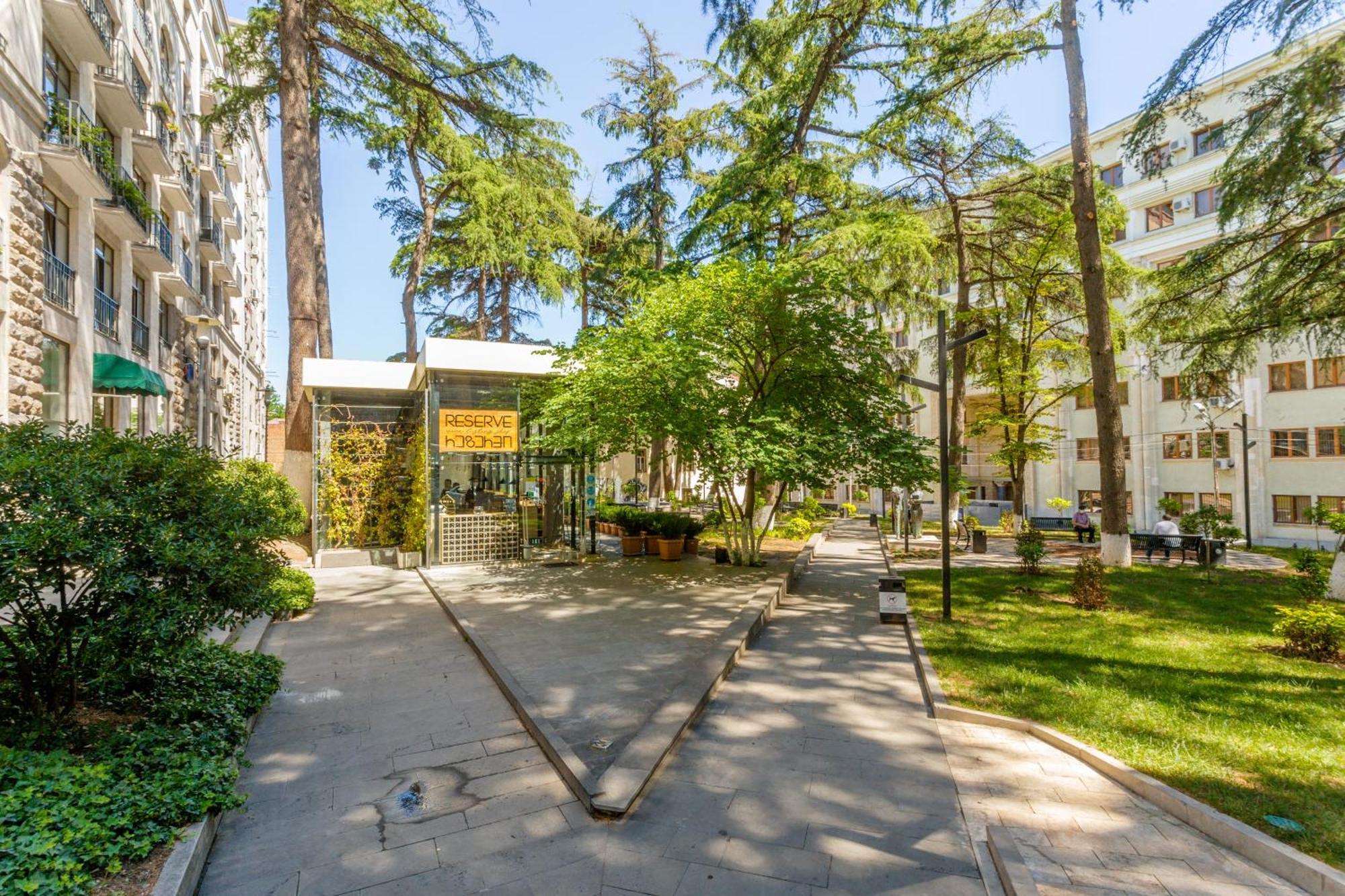 Ferienwohnung New Age Living Tbilisi Exterior foto